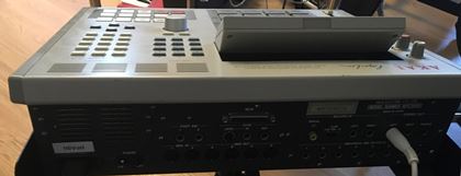 Akai-MPC3000 refurbed w/ CF card reader